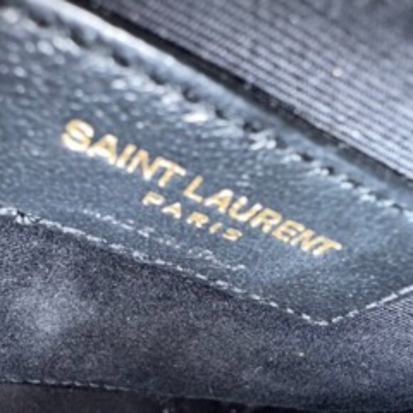 YSL - Yves Saint Laurent - Lou Camera Bag in Quilted Leather - Picture 12 of 12